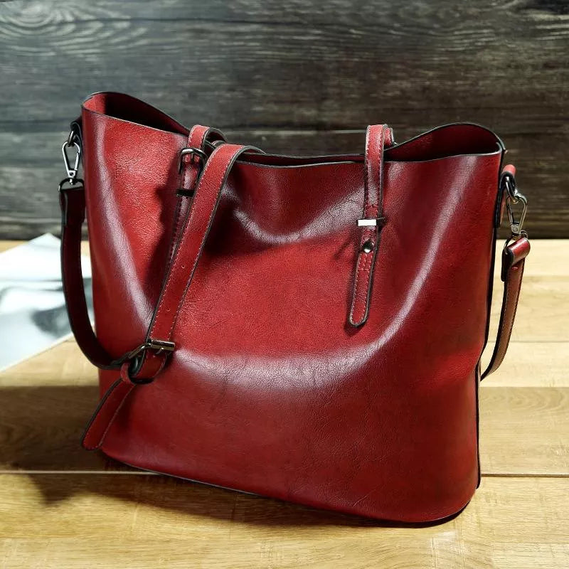 Vintage Charm | Leather Shoulder Bag