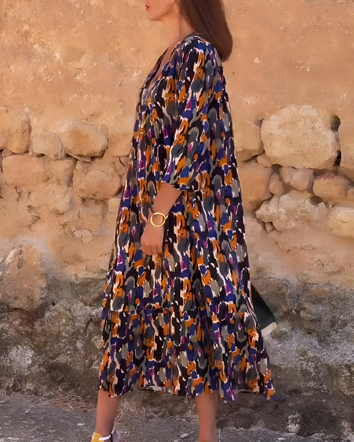 Nathalie | Retro Patterned V-Neck Dress