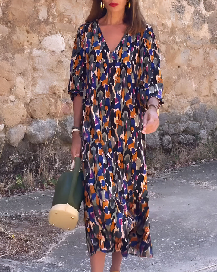 Nathalie | Retro Patterned V-Neck Dress