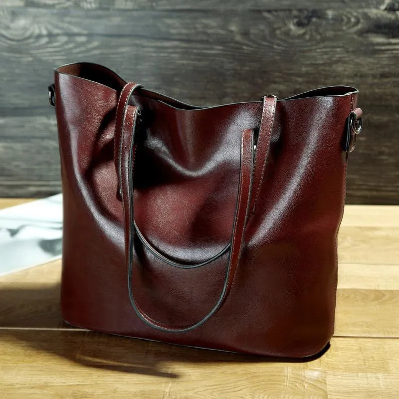Vintage Charm | Leather Shoulder Bag
